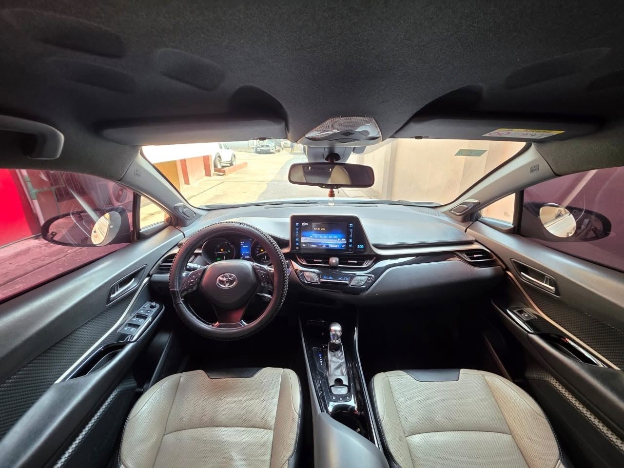 A VENDRE TOYOTA CHR